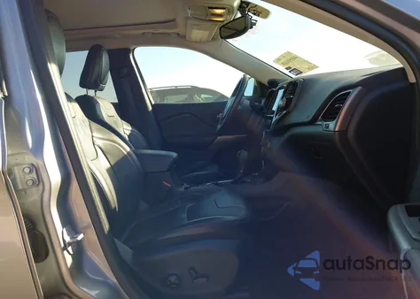 2019 Jeep Cherokee Limited 4X4 z USA, uszkodzony, nr VIN 1C4PJMDNXKD149195